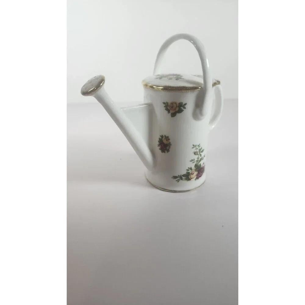 Royal Albert Old Country Roses Small Watering Can Long Spout EUC